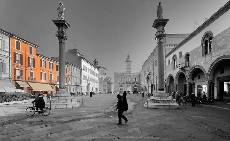 In Piazza 'Apartments & Relax' Ravenna Italy